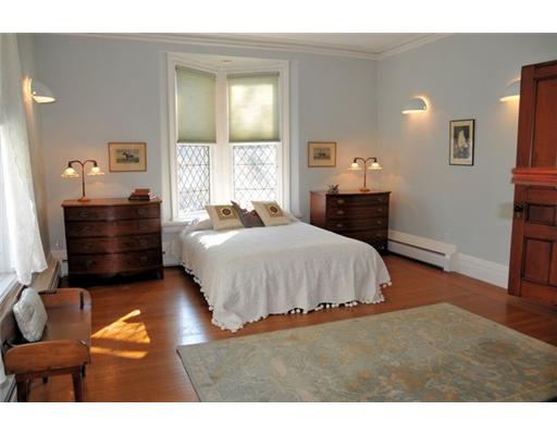 54 Barnes Street Providence, RI 02906 - Photo 8 of 12 Bedroom. 2nd floor double bedroom with fireplace