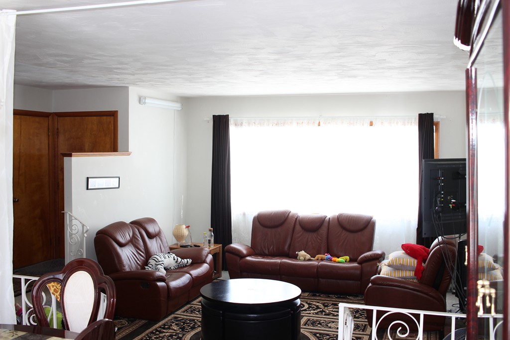 1333 Bay Road Sharon, MA 02067 - Photo 5 of 16 a living room with furniture