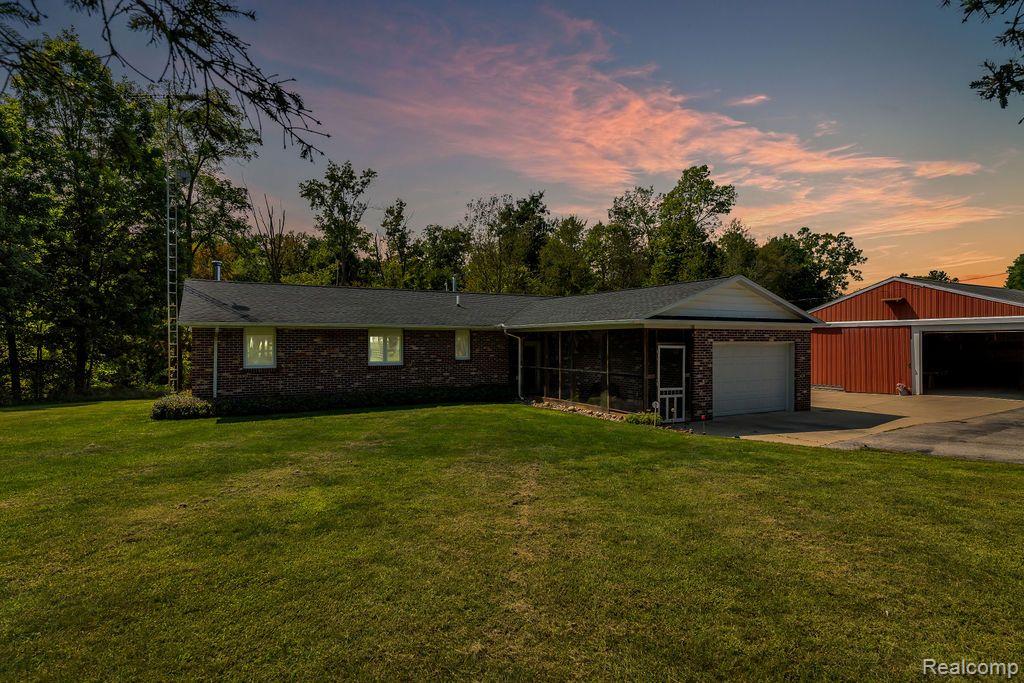 9390 Lehring Road Durand, MI 48429 - Photo 1 of 31 Gallery Image 1