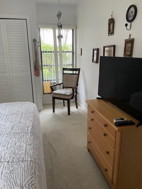 7186 Woodbridge Circle Boca Raton, FL 33434 - Photo 6 of 6 guest bedroom
