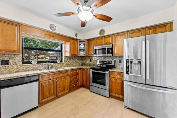 $280,000 | 4520 Ficus Tree Road, Boynton Beach, FL 33436