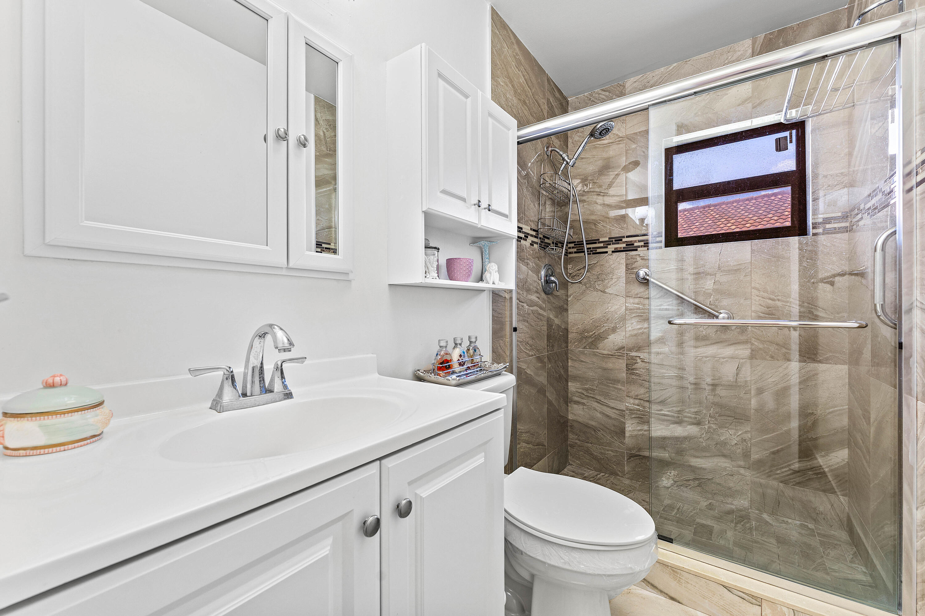 4520 Ficus Tree Road Boynton Beach, FL 33436 - Photo 17 of 24 018-4520FicusTreeRoad-A-BoyntonBeach-FL-