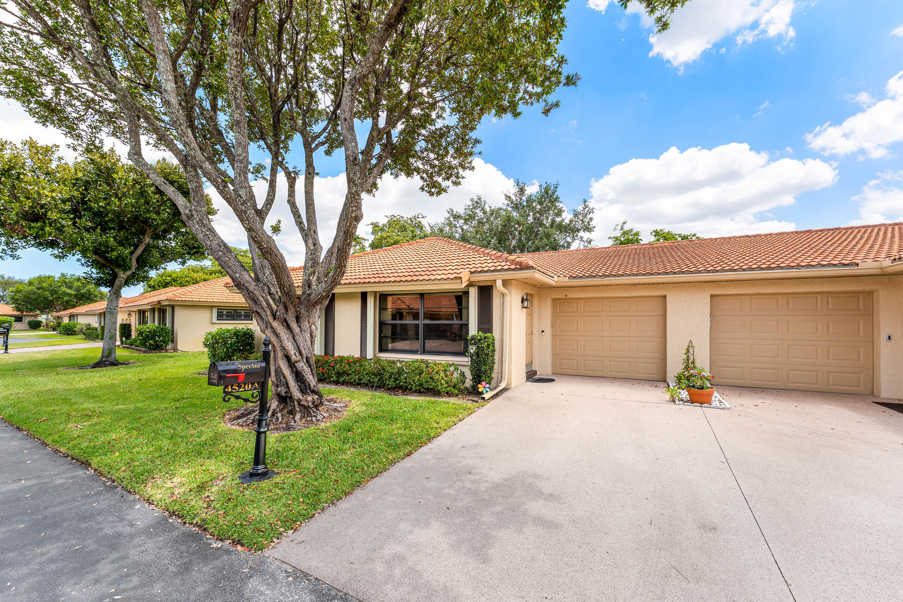 4520 Ficus Tree Road Boynton Beach, FL 33436 - Photo 3 of 24 003-4520FicusTreeRoad-A-BoyntonBeach-FL-