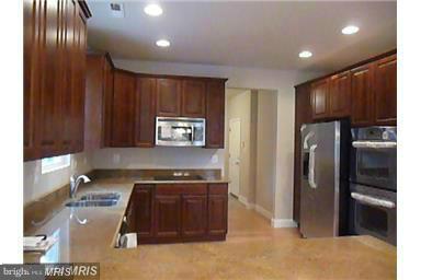 4405 Ridgeway Terrace Prince Frederick, MD 20678 - Photo 4 of 11 Kitchen