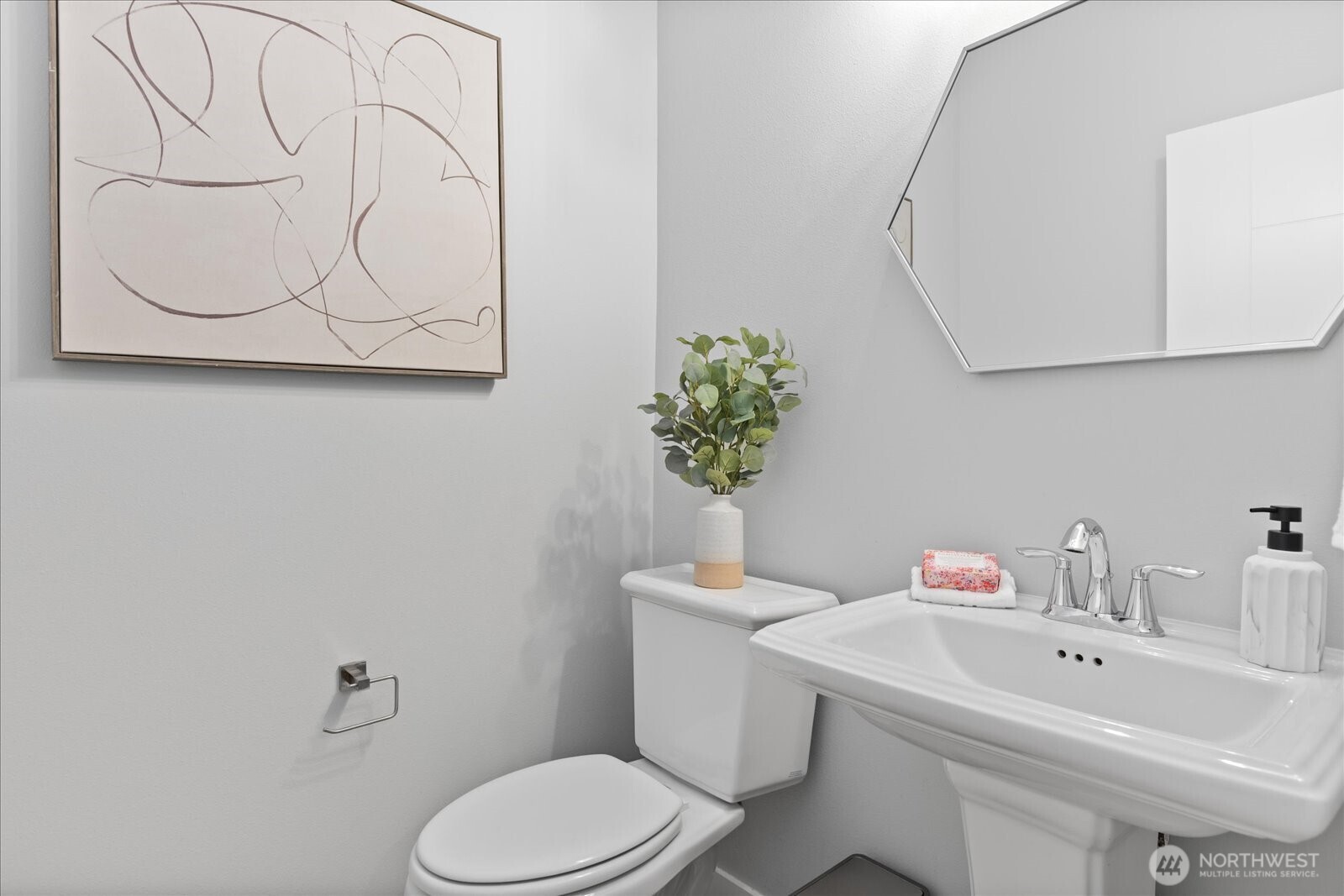 7628 222nd Street Southwest, Unit B4 Edmonds, WA 98026 - Photo 17 of 40