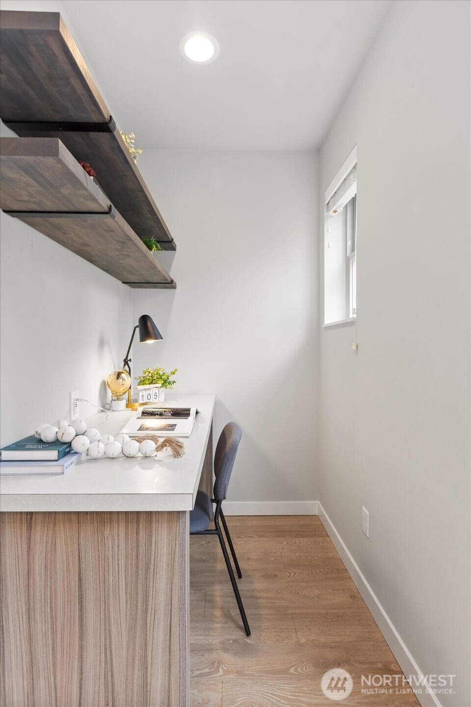 7628 222nd Street Southwest, Unit B4 Edmonds, WA 98026 - Photo 10 of 40