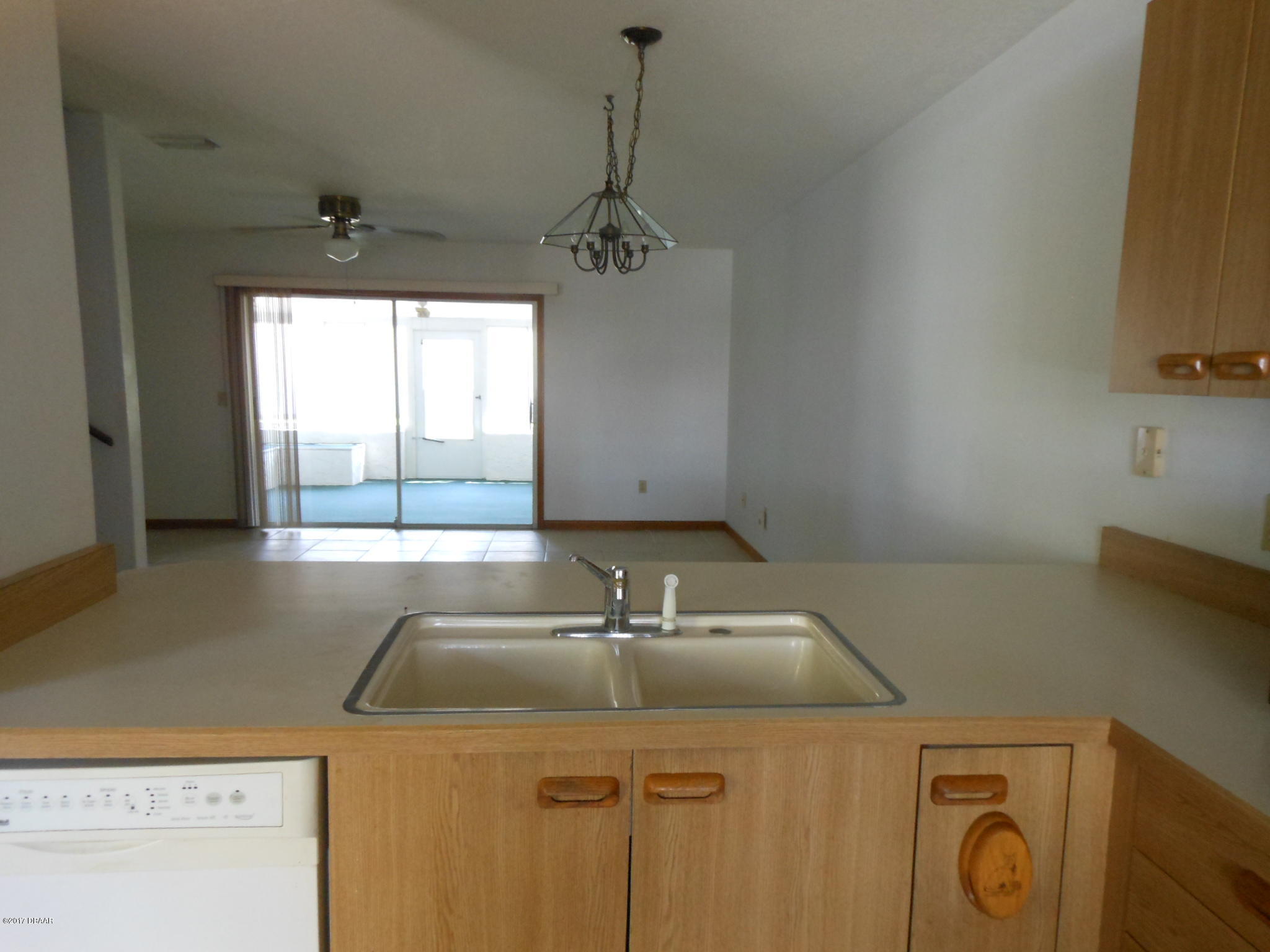 3544 Creekside Road, Unit D Port Orange, FL 32129 - Photo 4 of 14 View of Eating Area and LR