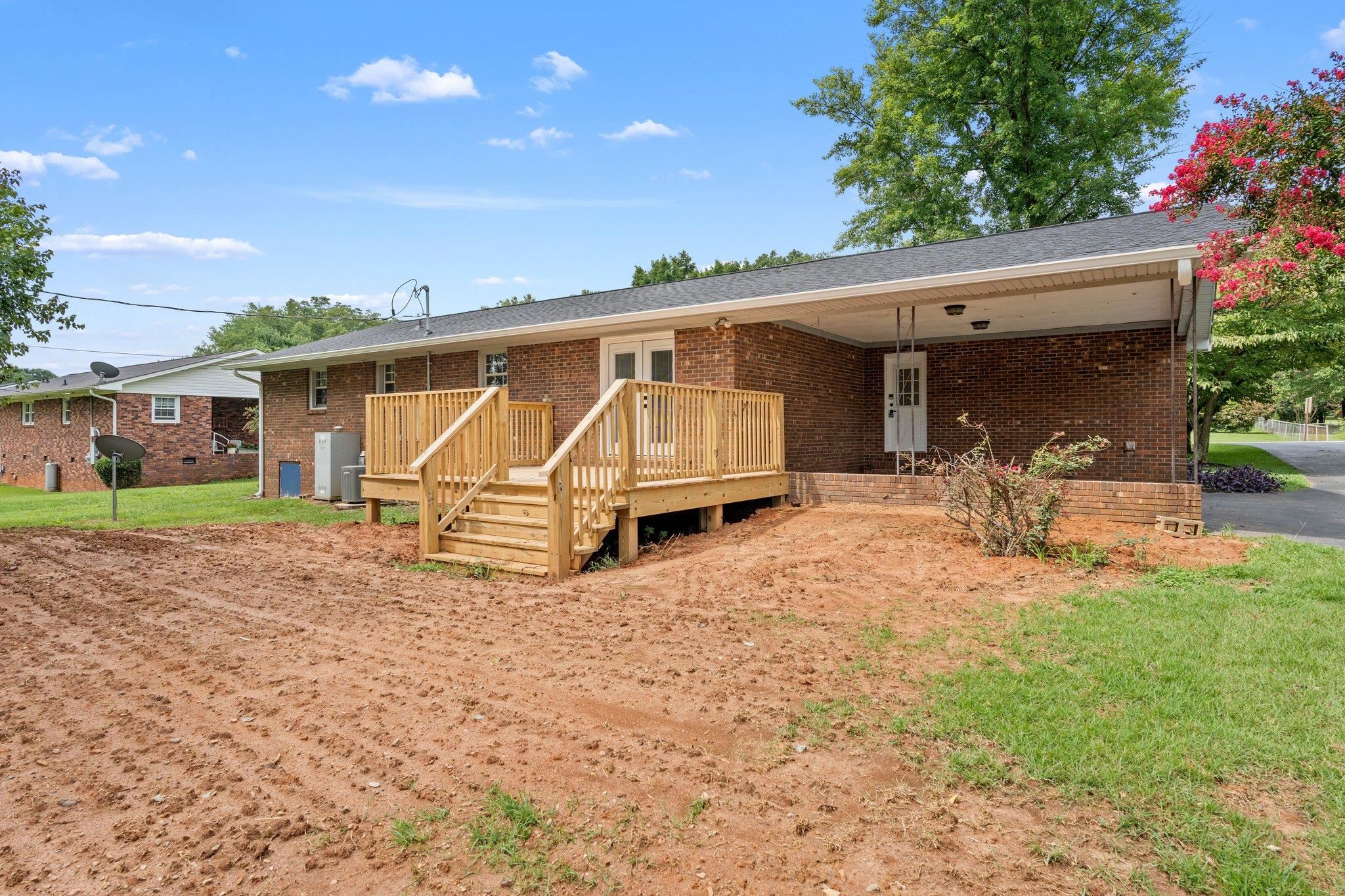 110 Scenic Circle Boiling Springs, SC 29316 - Photo 24 of 31 Gallery Image 24