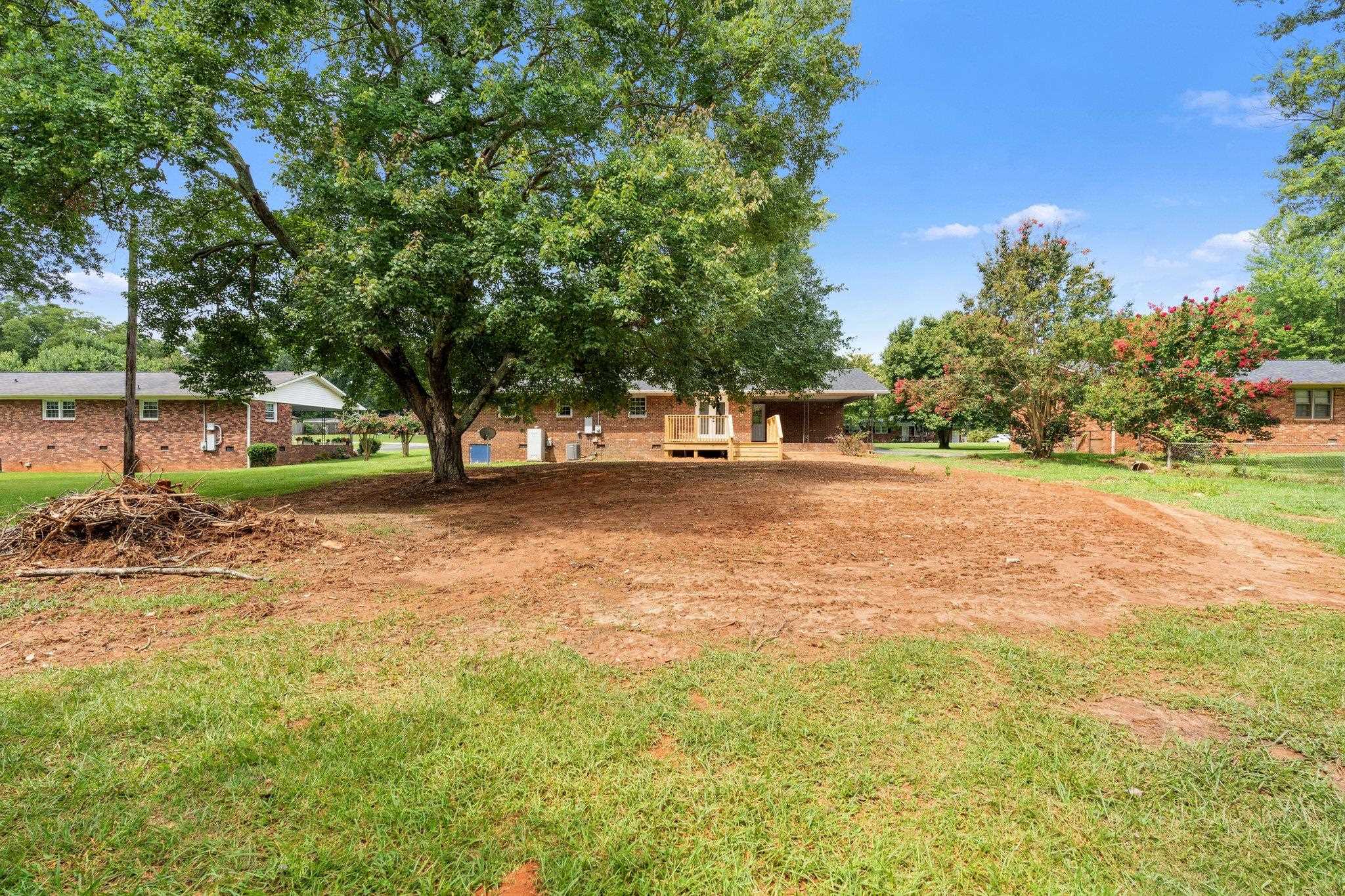 110 Scenic Circle Boiling Springs, SC 29316 - Photo 26 of 31 Gallery Image 26
