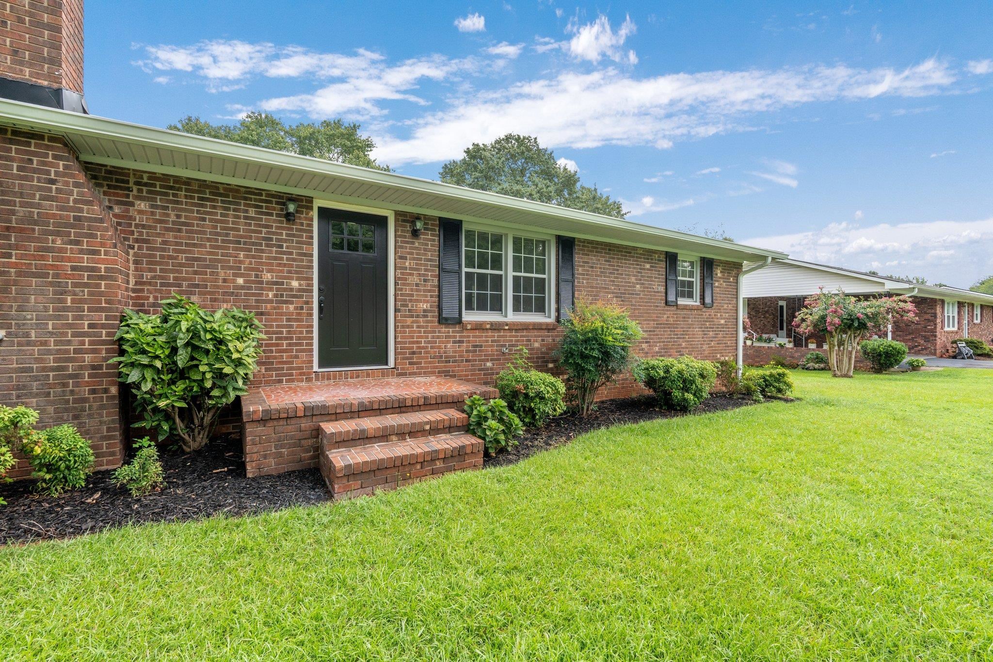 110 Scenic Circle Boiling Springs, SC 29316 - Photo 28 of 31 Gallery Image 28