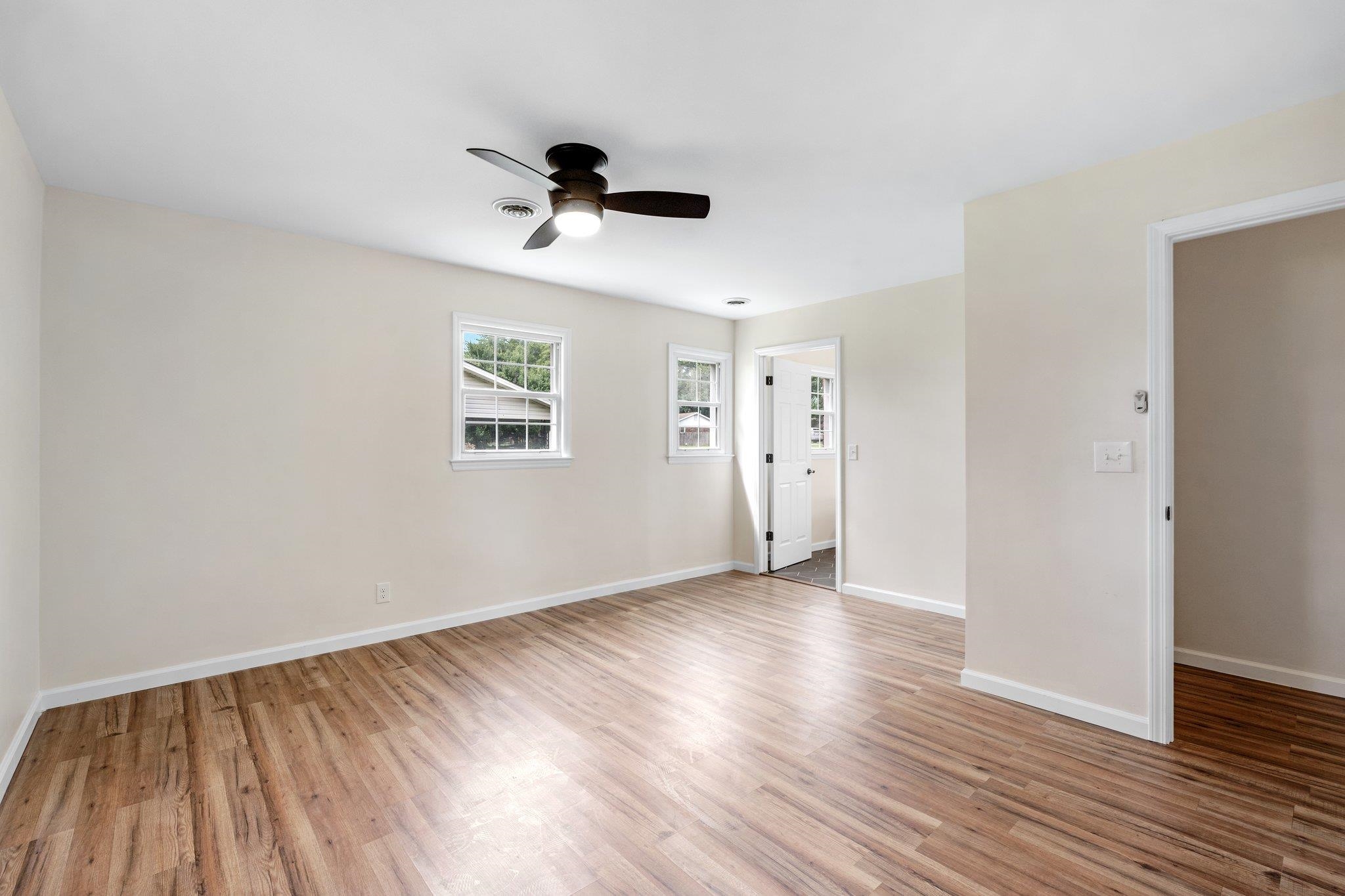 110 Scenic Circle Boiling Springs, SC 29316 - Photo 4 of 31 Gallery Image 4