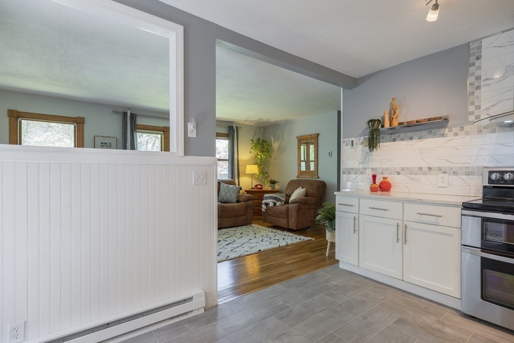 94 Adams Road Grafton, MA 01536 - Photo 12 of 39