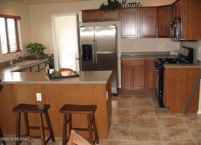 4179 North Fortune Loop Tucson, AZ 85719 - Photo 2 of 15