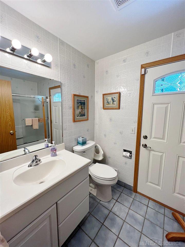 426 Maple Circle Sandusky, MI 48471 - Photo 18 of 23 50081770-17.JPG