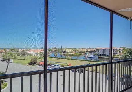 $138,000 | 25188 Marion Avenue, Unit E306, Punta Gorda, FL 33950