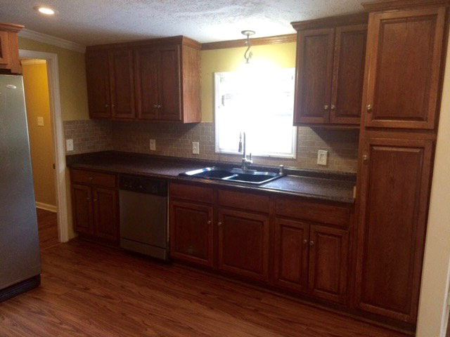 1003 Horseshoe Road Augusta, GA 30906 - Photo 3 of 10 Kitchen/Pantry