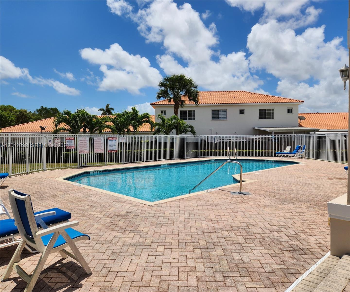 10949 Southwest 181st Terrace Miami, FL 33157 - Photo 28 of 32
