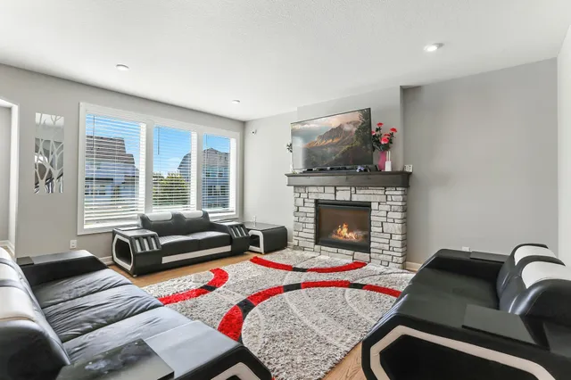 $3,500 | 2325 Keystone Avenue Northeast, St. Michael, MN 55376