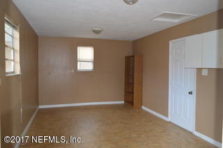 4111 Tar Kiln Road Jacksonville, FL 32223 - Photo 8 of 40 DSC_0257