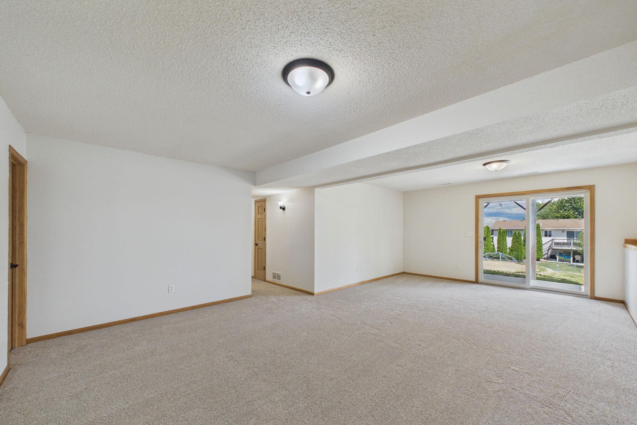 5232 Kingsbury Place Northwest Rochester, MN 55901 - Photo 13 of 29