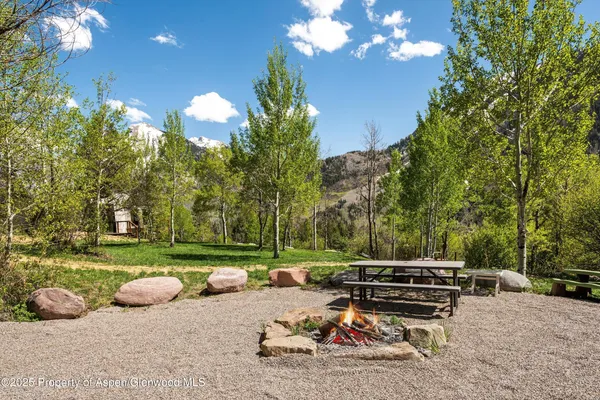 $1,325,000 | 108 Prospector Trail, Carbondale, CO 81623