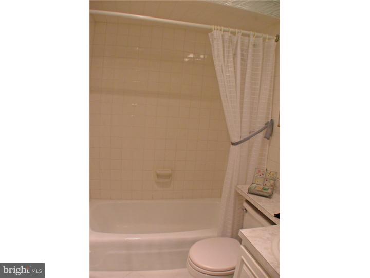 4937 New Road Buckingham, PA 18938 - Photo 19 of 25 Bathroom