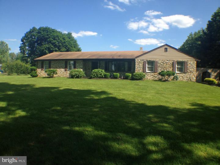 4937 New Road Buckingham, PA 18938 - Photo 25 of 25 Exterior Front