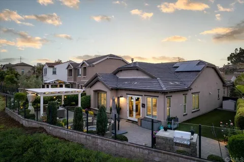 $1,797,000 | 3482 Corte Fortuna, Carlsbad, CA 92009