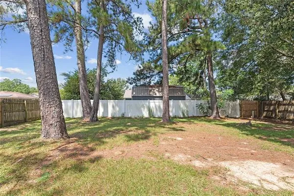 $2,300 | 2001 Dylan Drive, Slidell, LA 70461