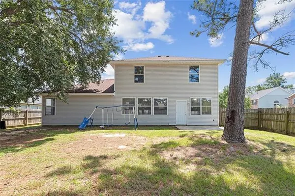 $2,300 | 2001 Dylan Drive, Slidell, LA 70461