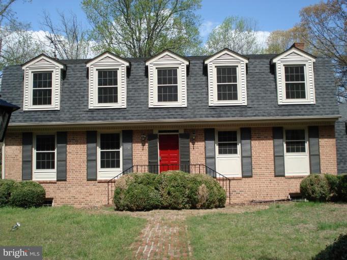 11291 Dahlgren Road King George, VA 22485 - Photo 4 of 23 Exterior (Main)