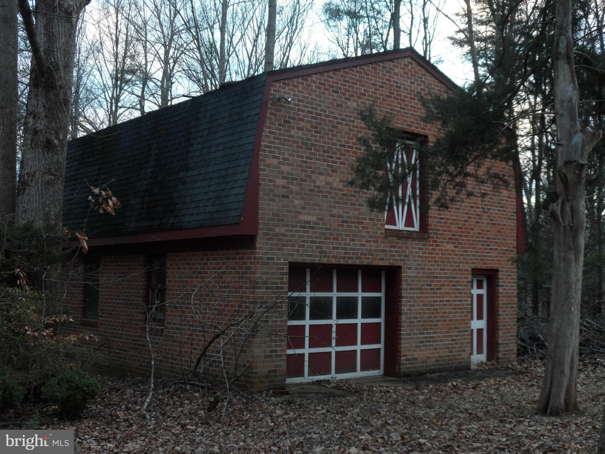 11291 Dahlgren Road King George, VA 22485 - Photo 7 of 23 Large,Separate Barn/Garage Building