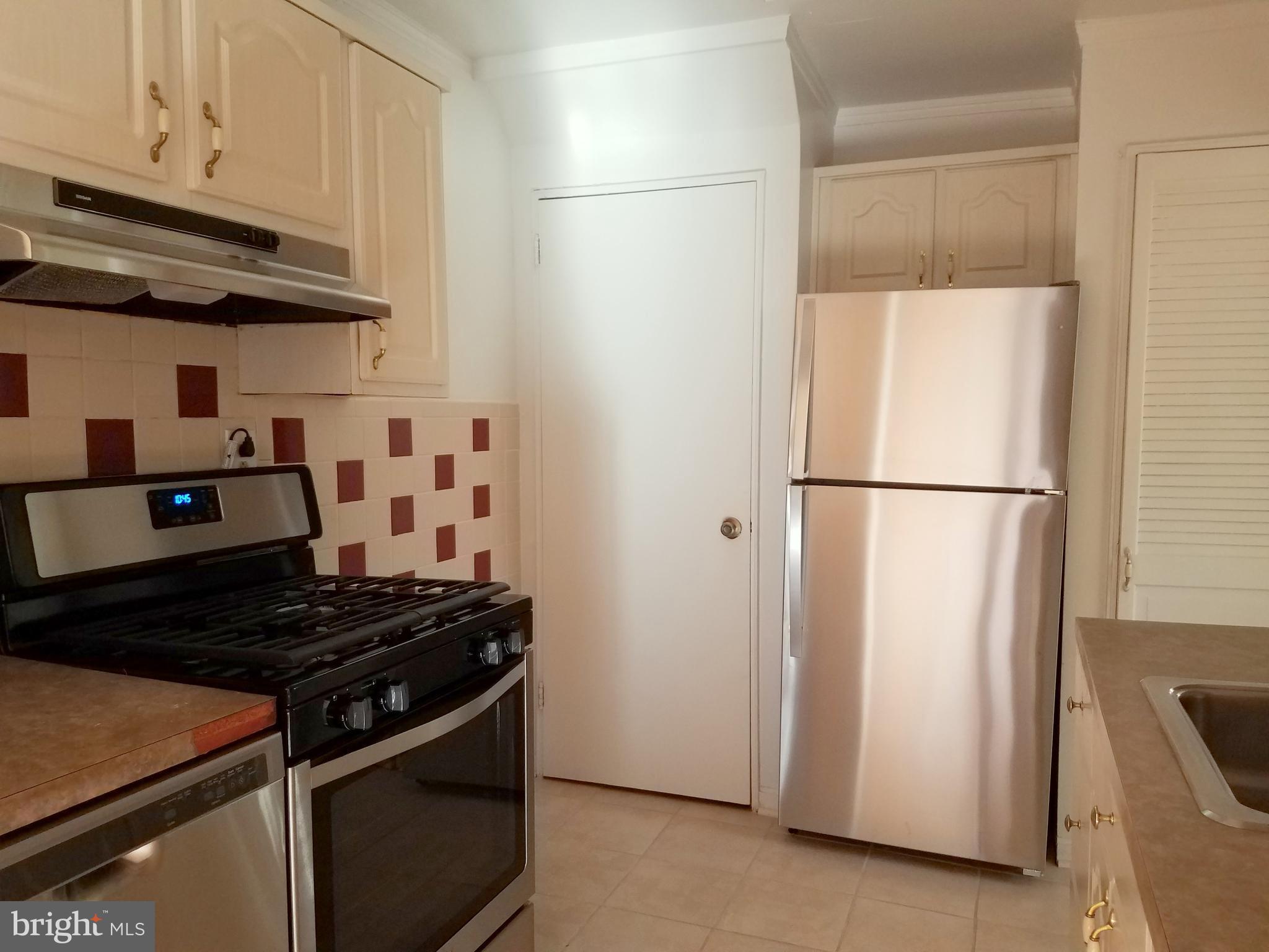 3208 Medway Street Silver Spring, MD 20902 - Photo 7 of 19 updated appliances
