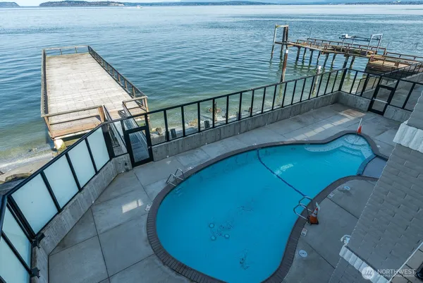 $960,000 | 610 Front Street, Unit 302, Mukilteo, WA 98275