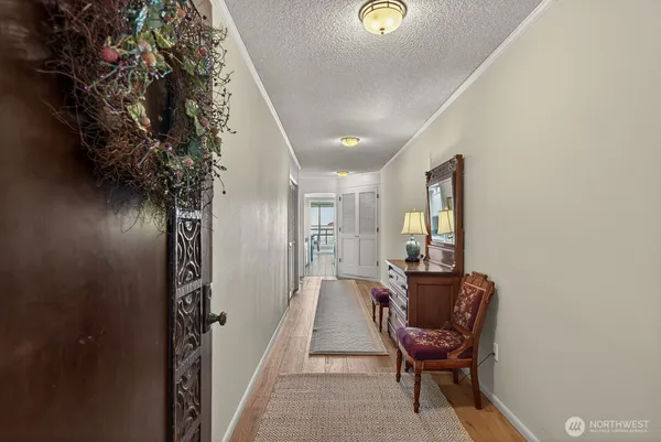 $960,000 | 610 Front Street, Unit 302, Mukilteo, WA 98275