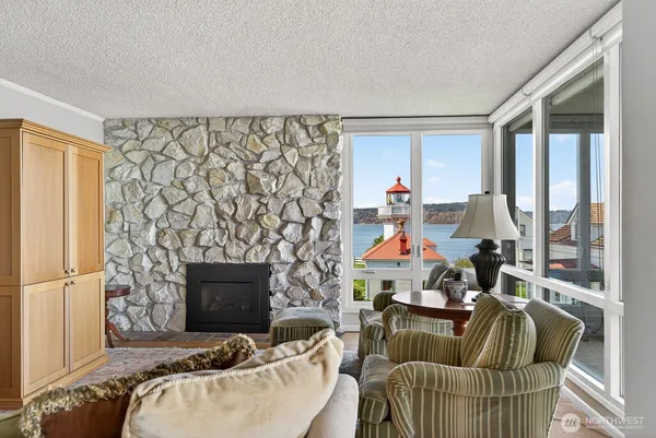 $960,000 | 610 Front Street, Unit 302, Mukilteo, WA 98275
