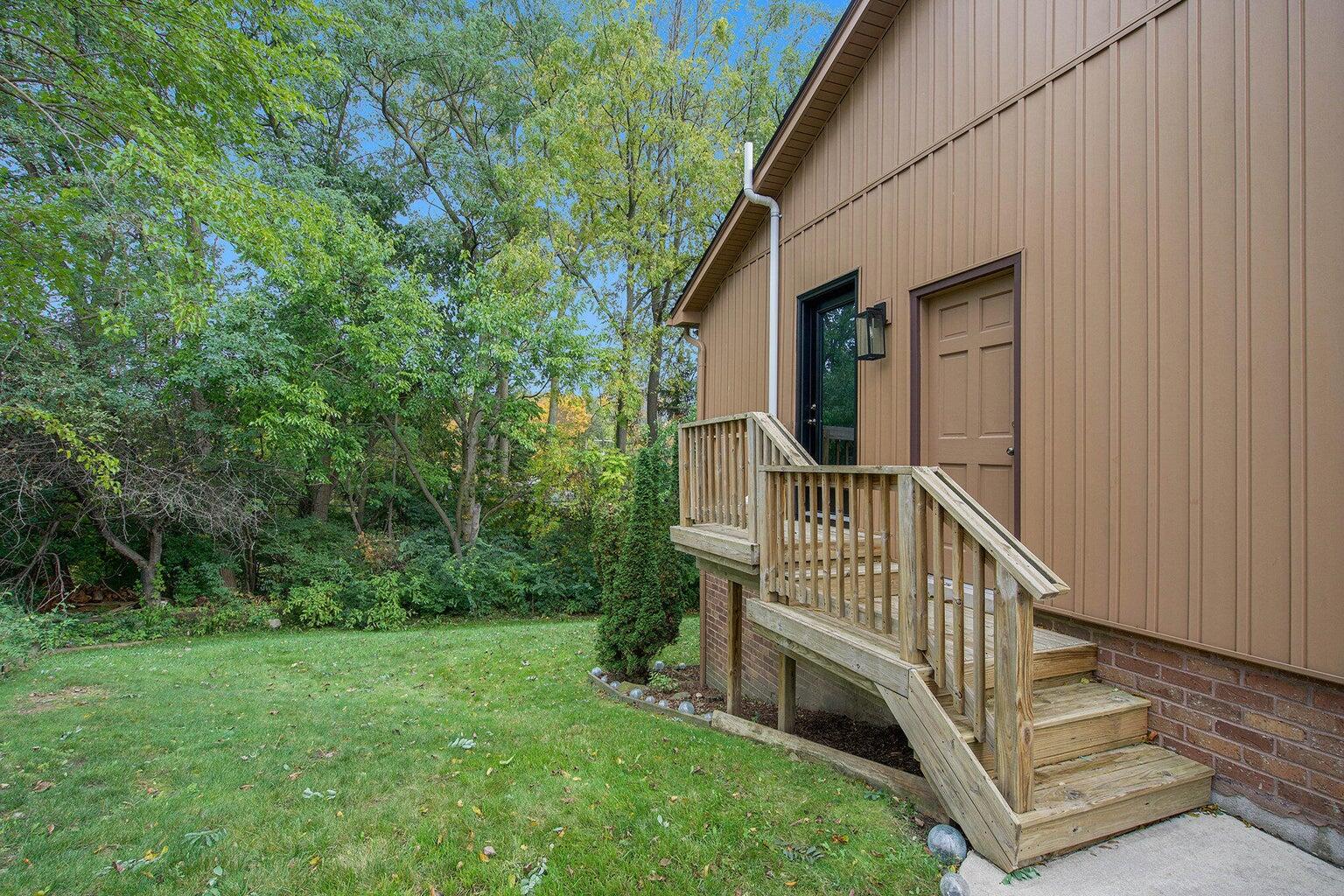 2315 Adare Road Ann Arbor, MI 48104 - Photo 46 of 47 20240415154746353071000000-o