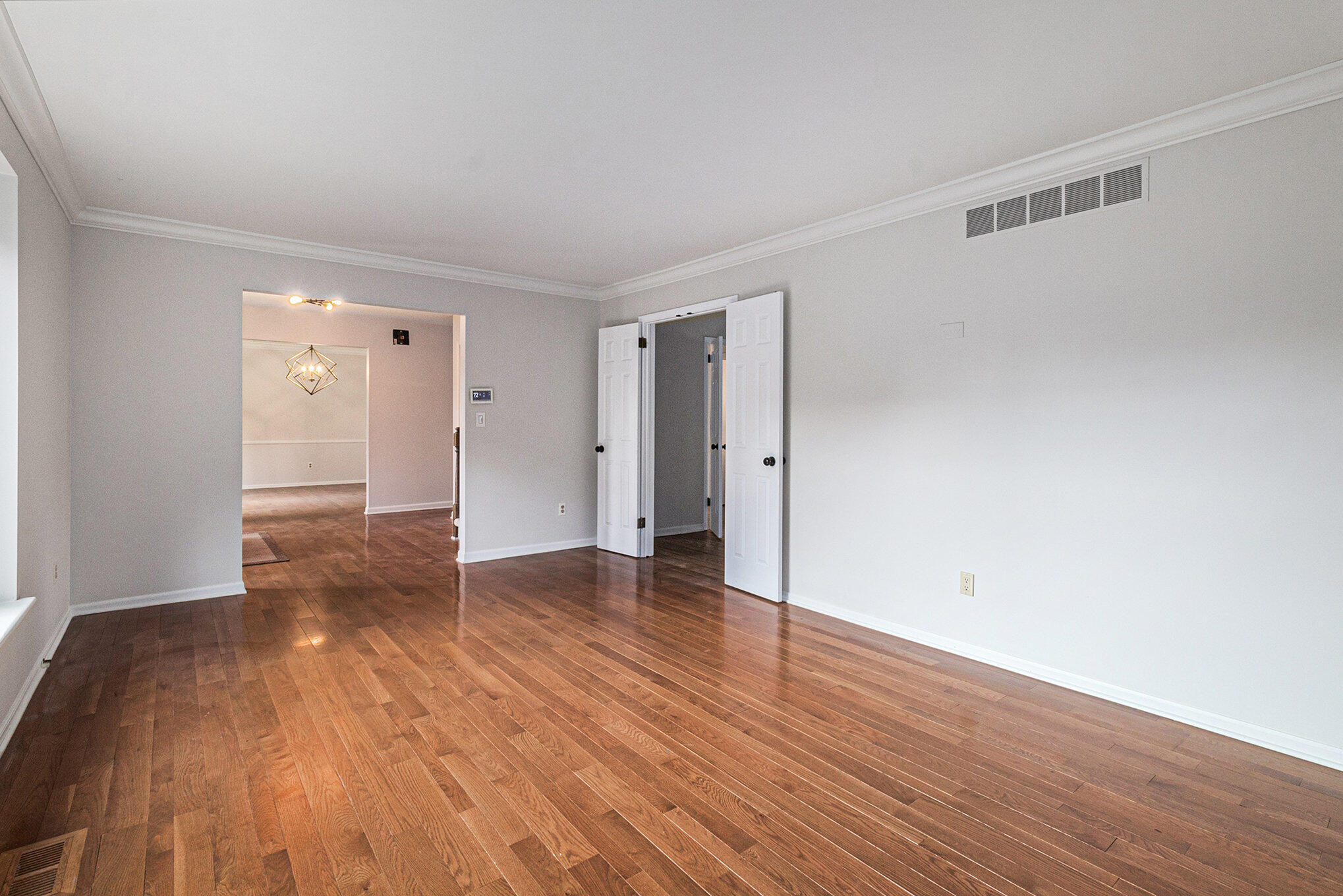 2315 Adare Road Ann Arbor, MI 48104 - Photo 6 of 47 004_img_0526_557