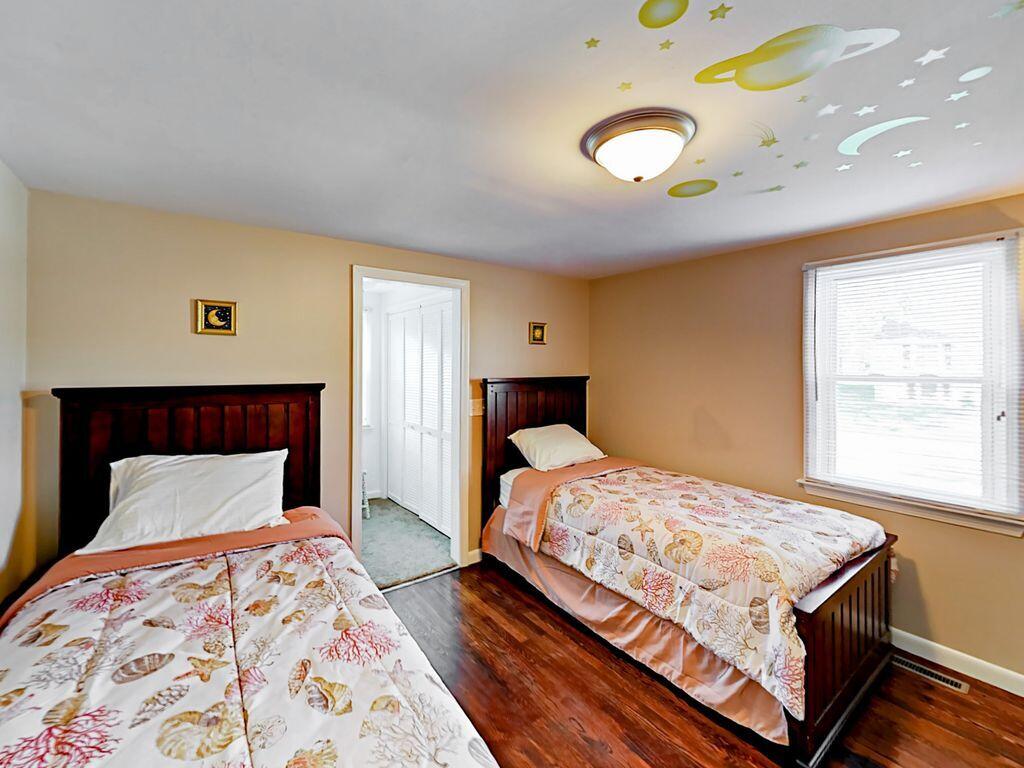 69 Crowes Purchase Road West Yarmouth, MA 02673 - Photo 16 of 26 5