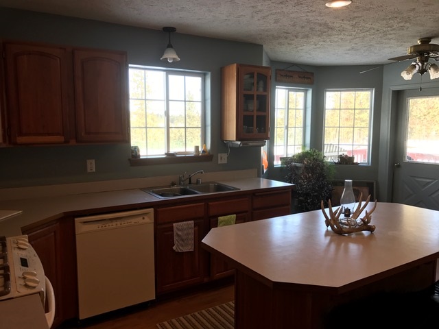 5549 South Swenson Road Deer Park, WA 99006 - Photo 6 of 16 Gallery Image 6