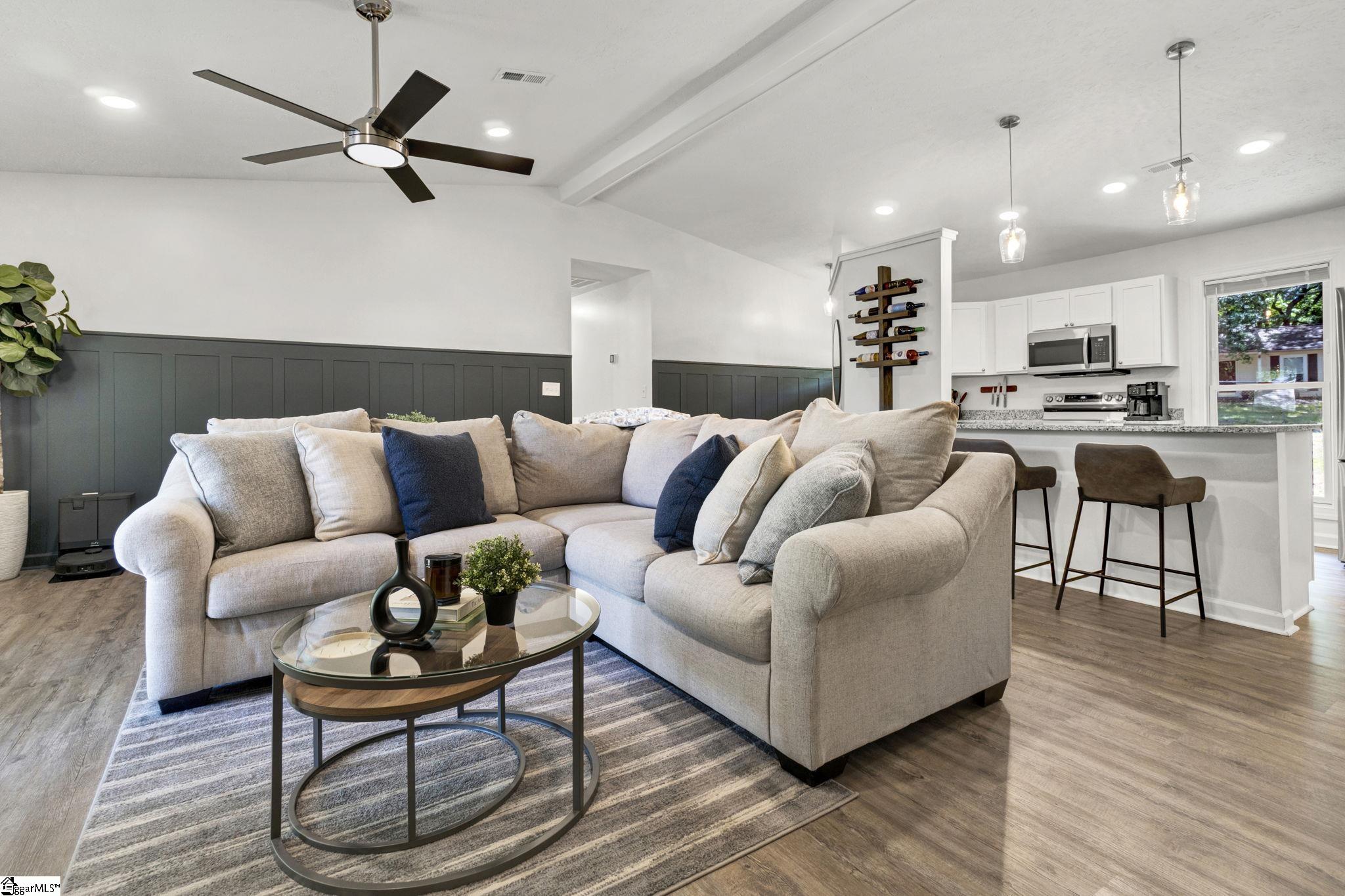 1 Heathrow Road Greenville, SC 29605 - Photo 9 of 35 Gallery Image 9