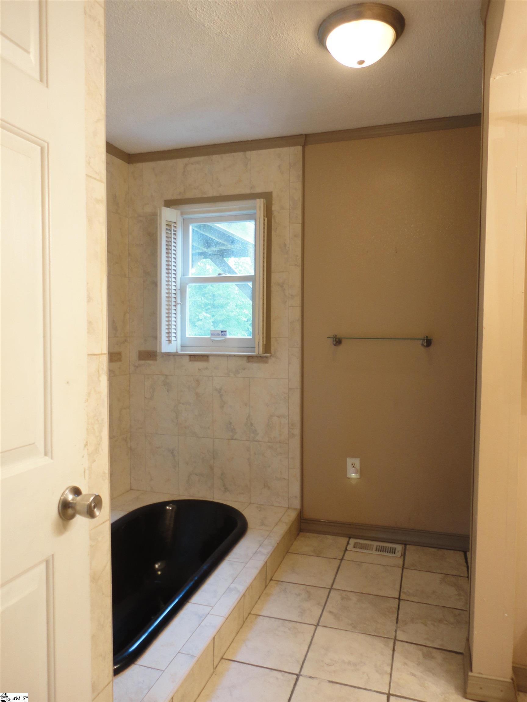 959 Turkey Farm Road Chesnee, SC 29323 - Photo 17 of 34