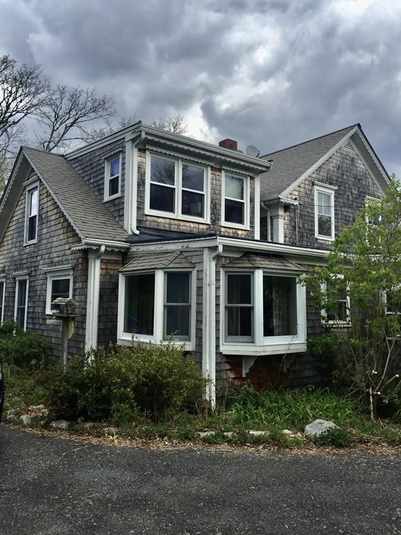 593 Old County Road Westport, MA 02790 - Photo 4 of 42