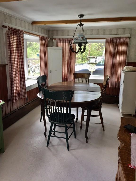 593 Old County Road Westport, MA 02790 - Photo 5 of 42