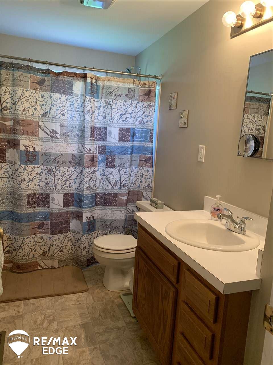 13288 North Belsay Road Millington, MI 48746 - Photo 23 of 44 50020176-22.JPG