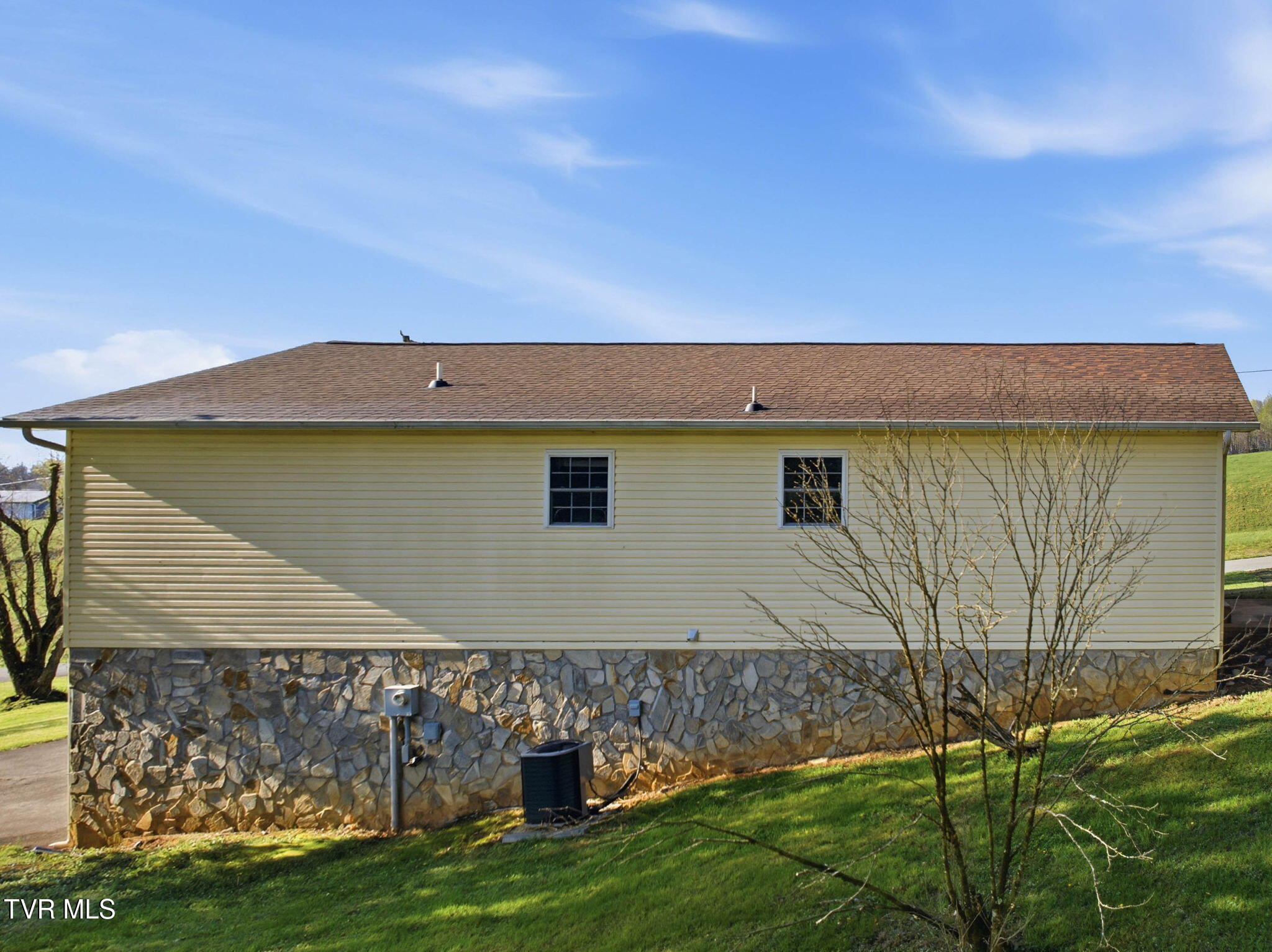 230 Fairview Road Afton, TN 37616 - Photo 30 of 36 22-web-or-mls-230 Fairview Rd-29