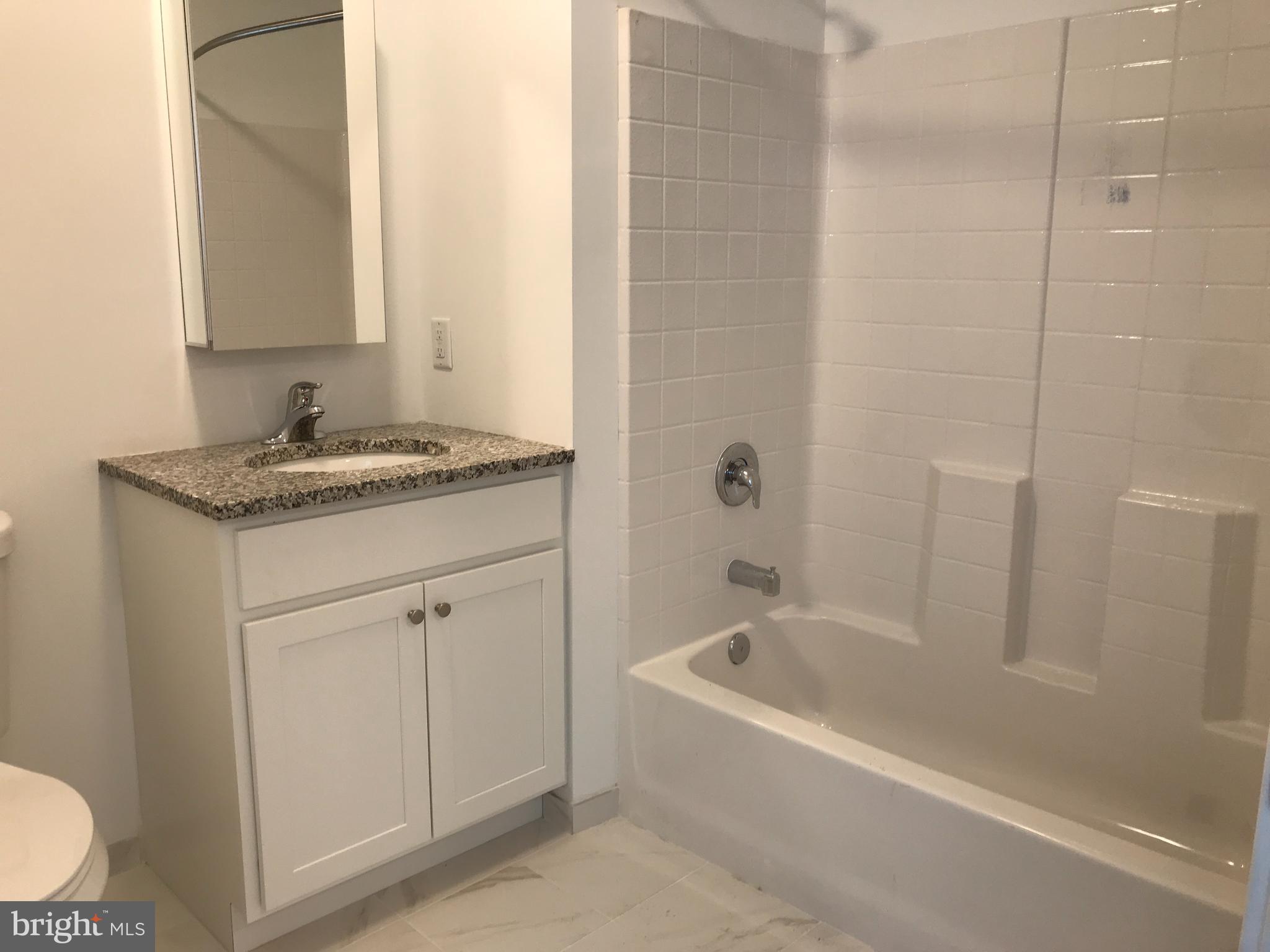 43 Princeton Hightstown Road, Unit 1215 Princeton Junction, NJ 08550 - Photo 5 of 6