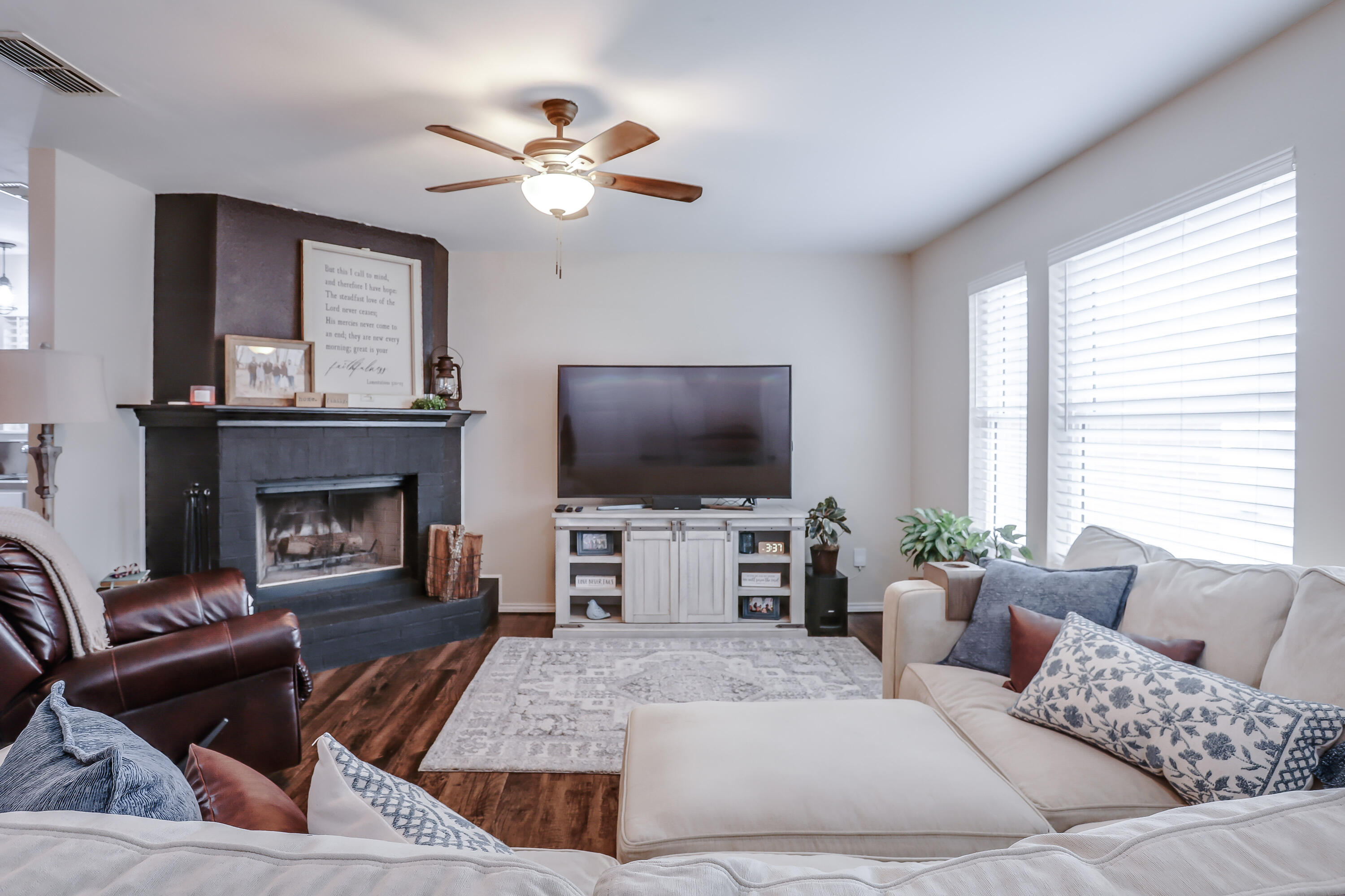 6316 14th Street Lubbock, TX 79416 - Photo 2 of 12 6316-105