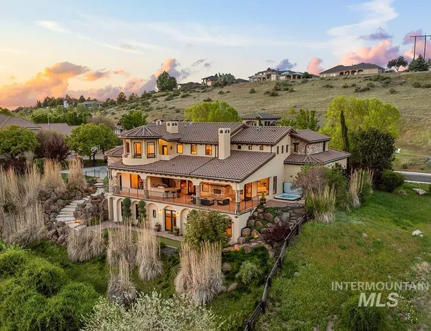 $2,995,000 | 473 North Strata Via Way, Boise, ID 83712