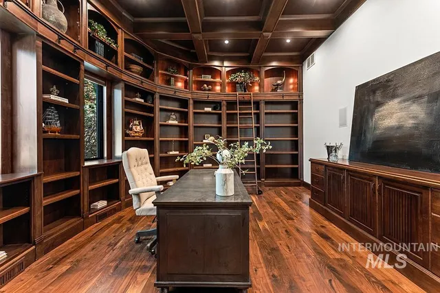 $2,995,000 | 473 North Strata Via Way, Boise, ID 83712